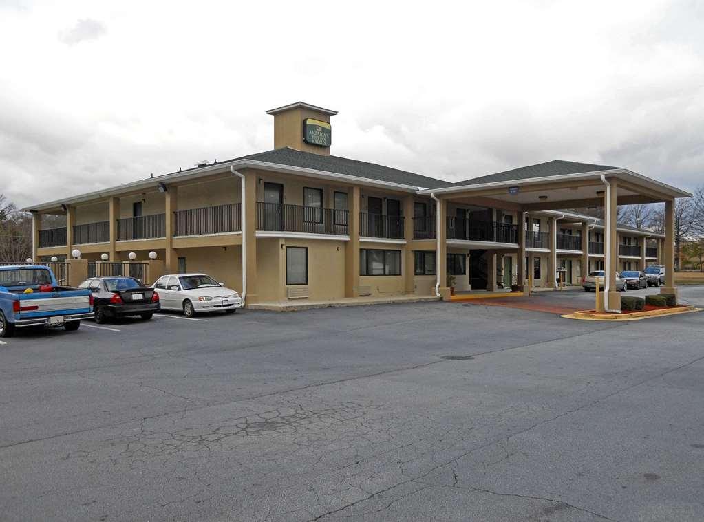 America'S Best Inn & Suites - Decatur Exterior photo